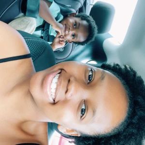 Meet your Posher, Deedee